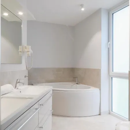 Priwallpromenade 27, Whg 5 *